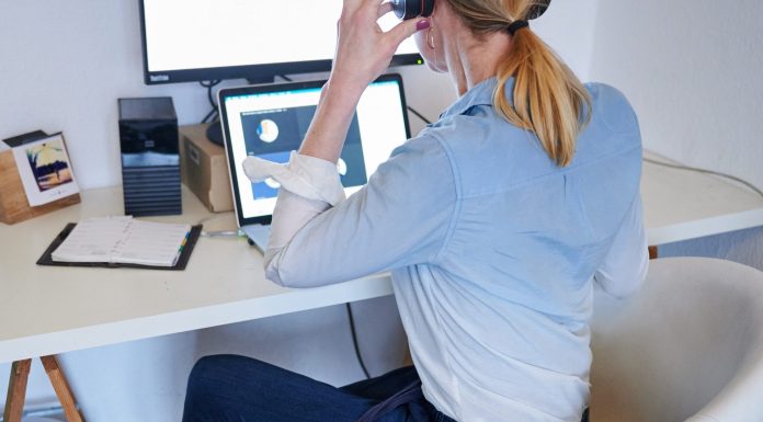 Work from home rates have dropped to a pandemic-era low of 26% as employers make returning to the office their north star work-from-home-rates-have-dropped-to-a-pandemic-era-low-of-26%-as-employers-make-returning-to-the-office-their-north-star