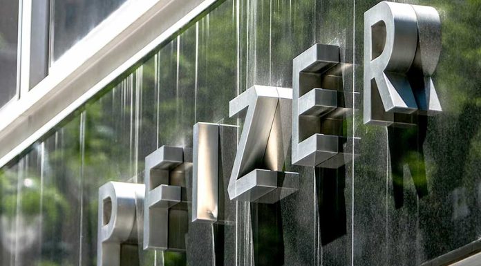 Moderna, BioNTech Lead Covid Sell-Off After Pfizer Slashes Its Outlook By $9 Billion moderna,-biontech-lead-covid-sell-off-after-pfizer-slashes-its-outlook-by-$9-billion