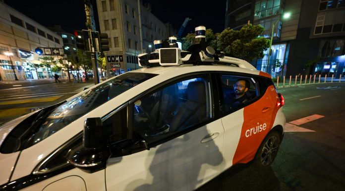California suspends Cruise self-driving cars from operating in the state after series of high-profile accidents california-suspends-cruise-self-driving-cars-from-operating-in-the-state-after-series-of-high-profile-accidents
