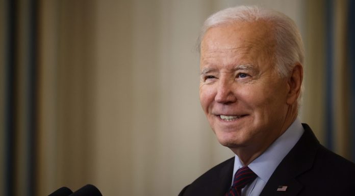 Nonpartisan business group hails Biden’s green jobs boom: ‘We’re in the biggest economic revolution we’ve seen in generations’ nonpartisan-business-group-hails-biden’s-green-jobs-boom:-‘we’re-in-the-biggest-economic-revolution-we’ve-seen-in-generations’
