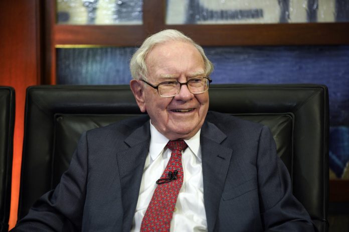 why-warren-buffett’s-portfolio-moves-signal-‘caution’-for-investors