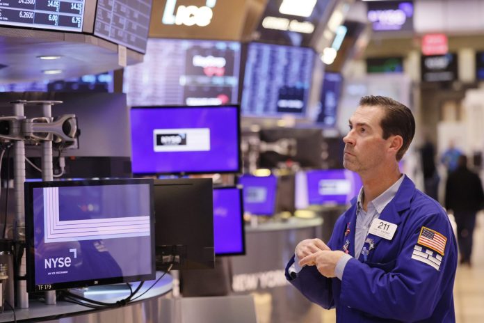 deutsche-bank-still-expects-a-recession—but-with-ai-advancing-‘the-medium-term-future-looks-more-promising-than-it-has-done-for-some-time’