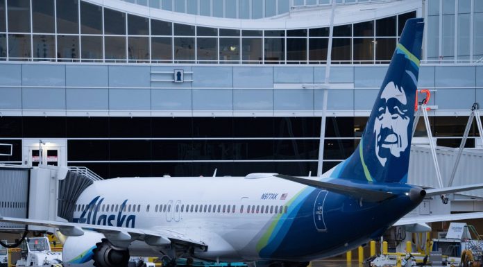 FAA responds to Alaska Airlines incident with temporary grounding of some 737 Max jets: ‘All of a sudden I heard a big bang’ faa-responds-to-alaska-airlines-incident-with-temporary-grounding-of-some-737-max-jets:-‘all-of-a-sudden-i-heard-a-big-bang’