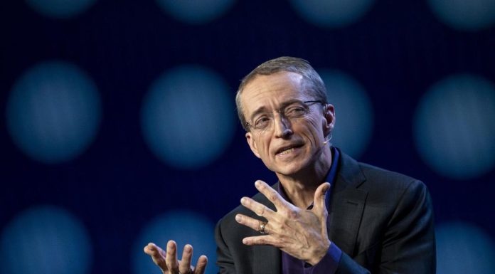 Microsoft Will Use Intel to Manufacture Home-Grown Processor microsoft-will-use-intel-to-manufacture-home-grown-processor