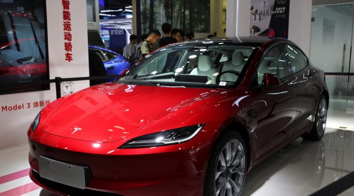 Tesla stock tumbles 7% as shipments slump, new price cuts announced in China tesla-stock-tumbles-7%-as-shipments-slump,-new-price-cuts-announced-in-china
