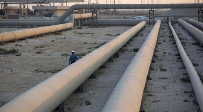 Oil Swings After OPEC+ Signals Plan to Return Barrels to Market oil-swings-after-opec+-signals-plan-to-return-barrels-to-market
