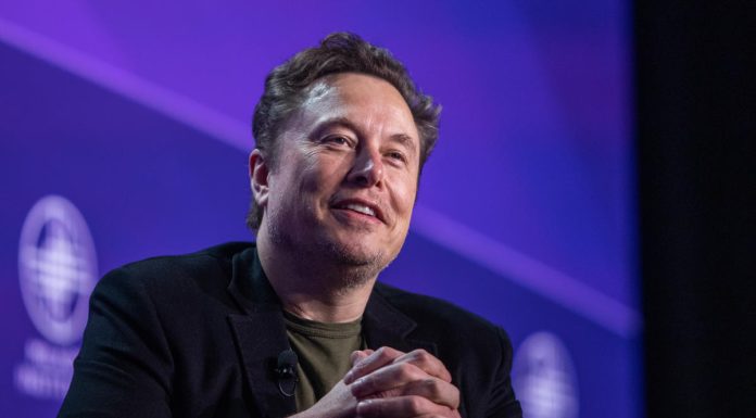 Musk Says His $56 Billion Pay at Tesla Is Passing by ‘Wide Margins’ musk-says-his-$56-billion-pay-at-tesla-is passing-by-‘wide-margins’