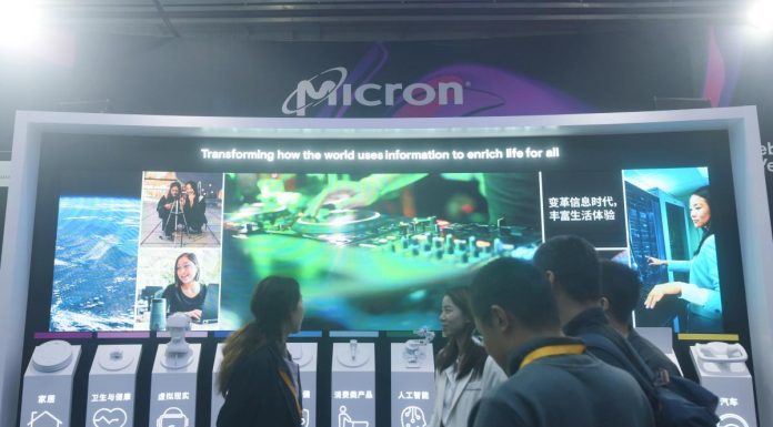 Micron’s Selloff Highlights Risk of Sky-High AI Expectations micron’s-selloff-highlights-risk-of-sky-high-ai-expectations
