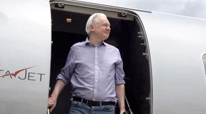 Anonymous Donor Pays $500,000 in Bitcoin for Julian Assange’s Freedom Flight anonymous-donor-pays-$500,000-in-bitcoin-for-julian-assange’s-freedom-flight