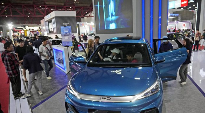 Chinese firms eye Morocco as way to cash in on US electric vehicle subsidies chinese-firms-eye-morocco-as-way-to-cash-in-on-us-electric-vehicle-subsidies