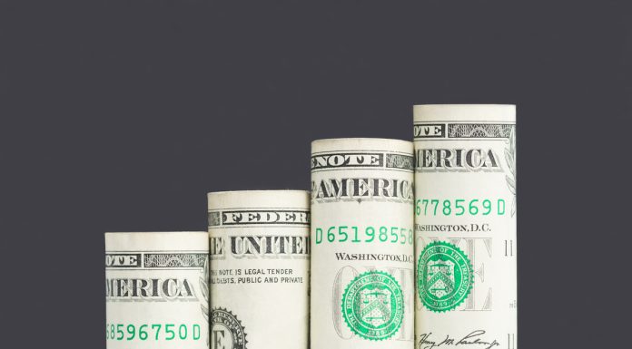 2 Magnificent S&P 500 Dividend Stocks to Buy Now and Hold Forever 2-magnificent-s&p-500-dividend-stocks-to-buy-now-and-hold-forever